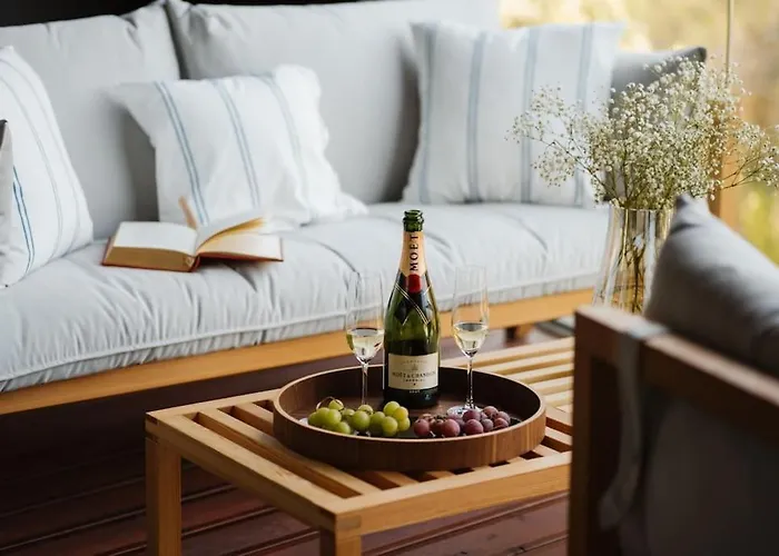 Contessa - 200 Ultra Luxury World
