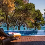 Contessa - 200 Ultra Luxury World Villa