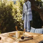 Villa Contessa - 200 Ultra Luxury World