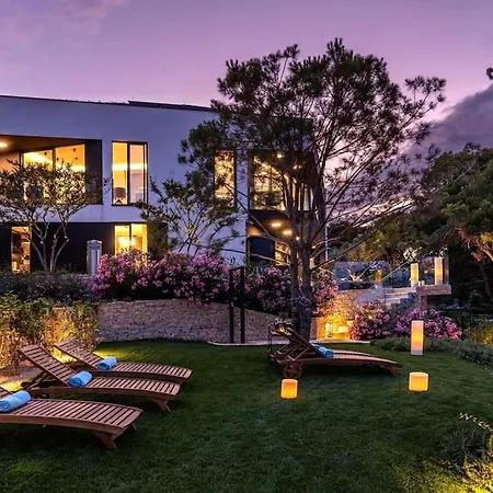 Villa Contessa - 200 Ultra Luxury World