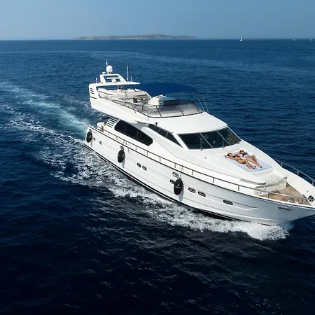 Contessa - 200 Ultra Luxury World