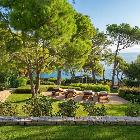 Villa Contessa - 200 Ultra Luxury World