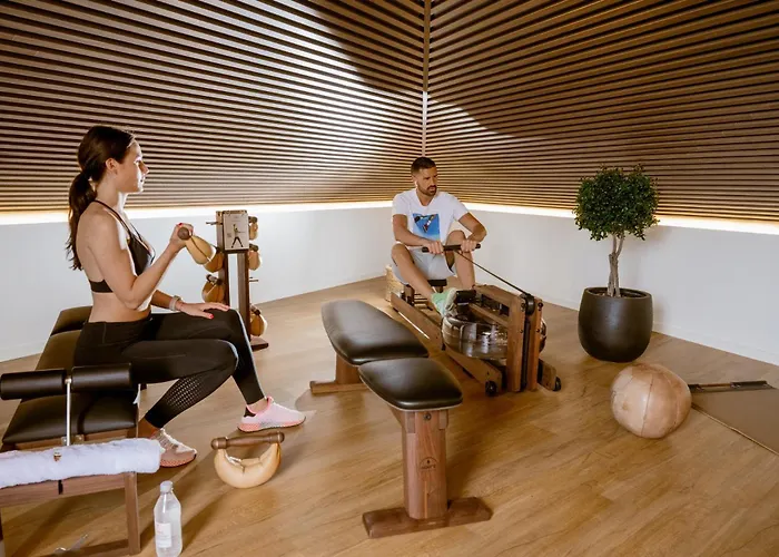 Contessa - 200 Ultra Luxury World